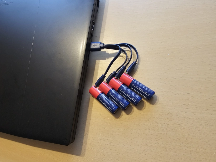 Dobíjecí baterie AA USB-C 4ks RMT models | RCprofi.cz
