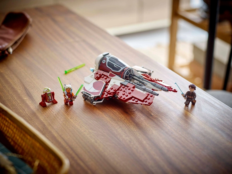 LEGO Star Wars – Ahsoka a jediská stíhačka Interceptor™