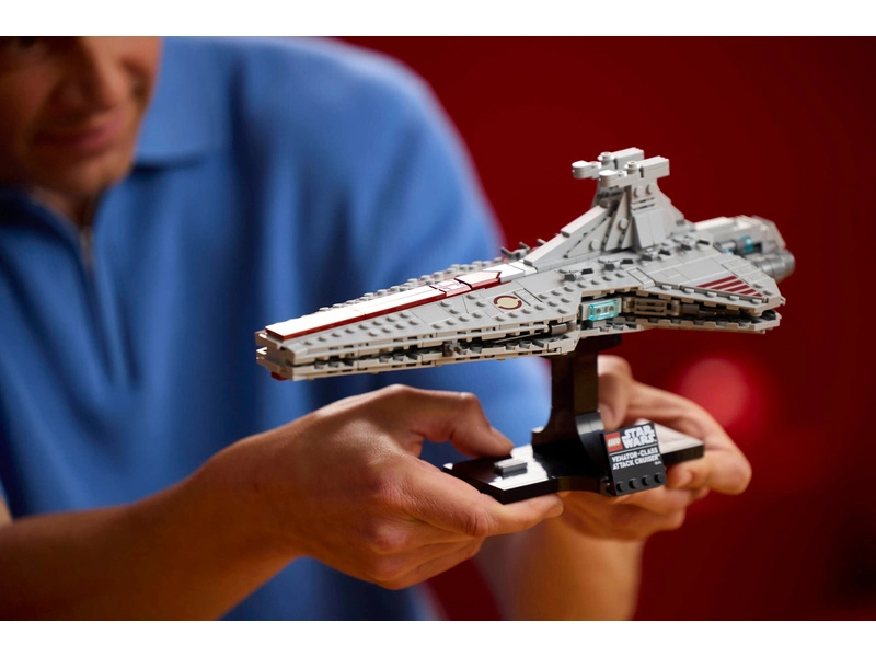 LEGO Star Wars - Útočný krížnik triedy Venator