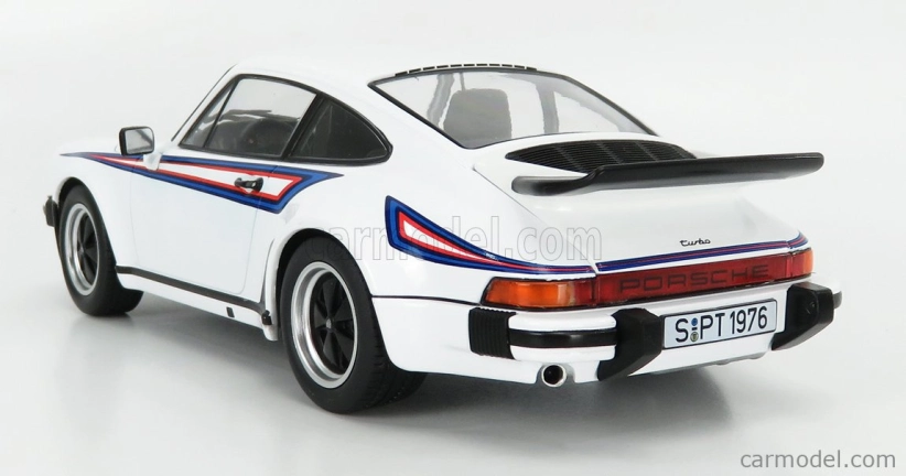 Porsche 911 930 Turbo Coupe 1976 v mierke 1:18 biela