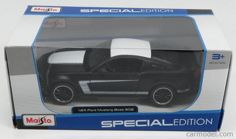 Maisto Ford USA Mustang Boss 302 Coupe 2012 1:24 matná čierno-biela