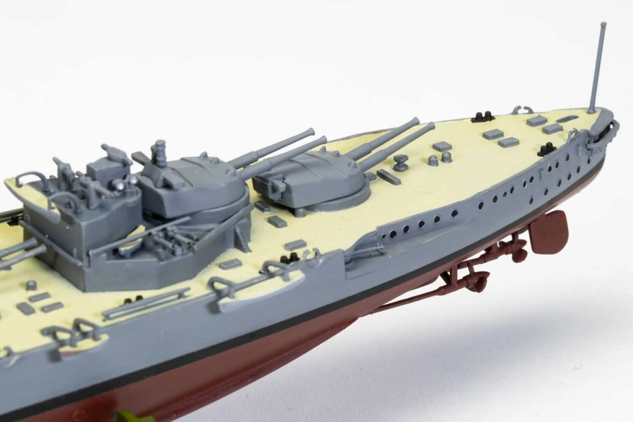 Airfix HMS Iron Duke (1:600) (Vintage)