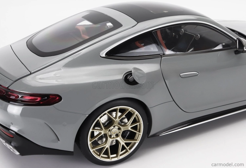 Nzg Mercedes benz Amg Gt63 V8 Biturbo (c192) 4-matic 2024 1:12 Alpin Grey