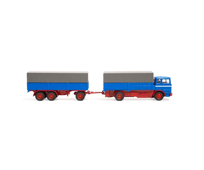 RC nákladné vozidlo MB 1620 s plachtou a prívesom 1:87 RTR