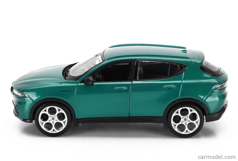 Bburago Alfa romeo Tonale 2023 1:24 Green Met
