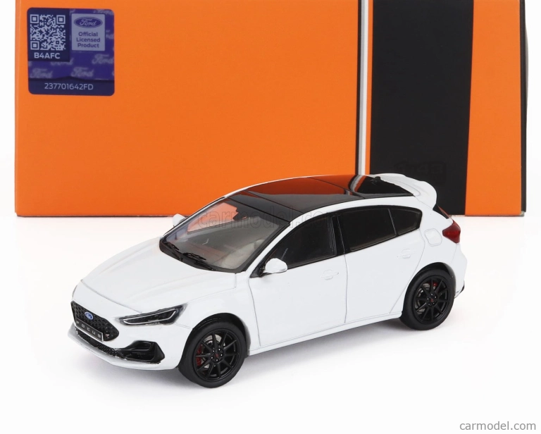 Ixo-models Ford england Focus St 2022 1:43 Biela