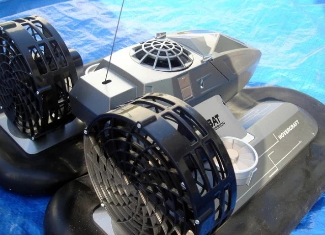 RC vznášedlo Radio controlled Hovercraft