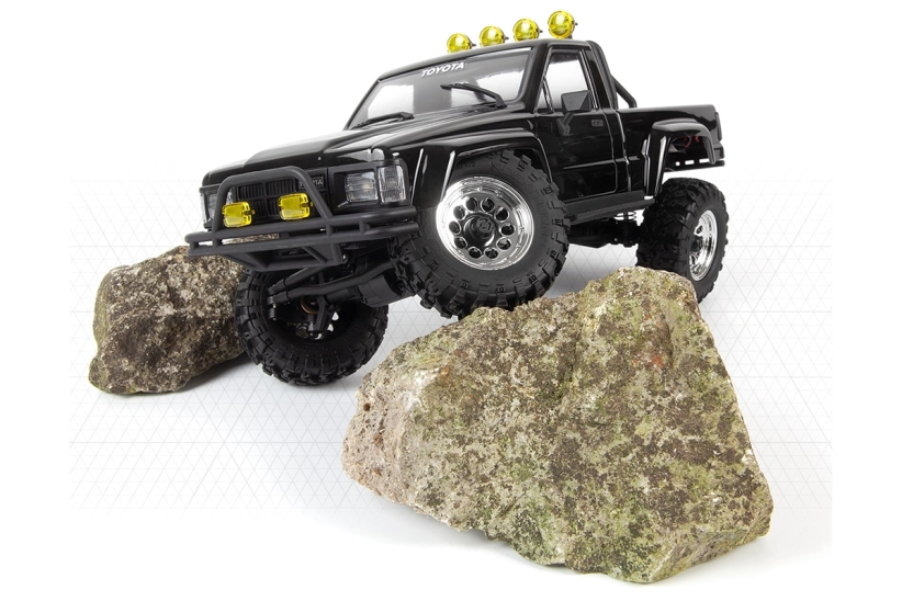 RC auto Venture18 Flux 1985 Toyota Hilux SR5, černá