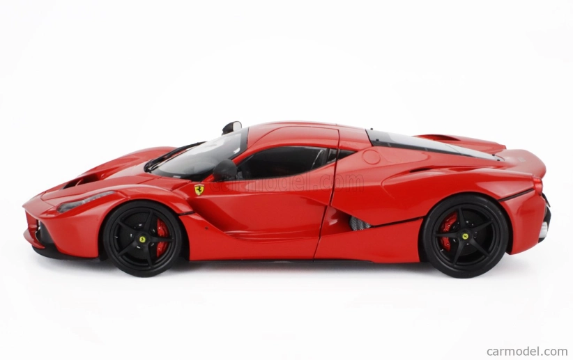 Bbr-models Ferrari Laferrari 2013 - Čierne disky 1:18 Rosso Corsa Red