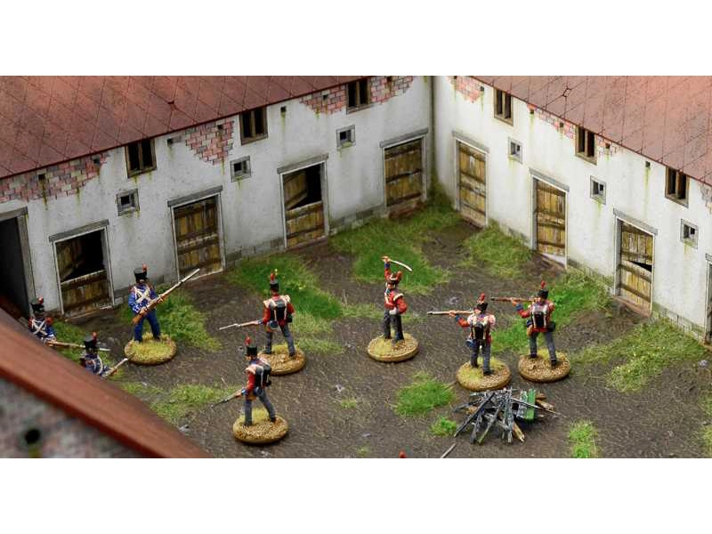 Italeri Waterloo 1815 La Haye Sainte (1:72)