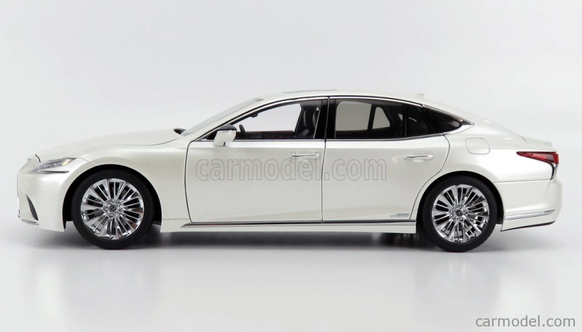 Autoart Lexus Ls500h 2018 1:18 Bílá Perla