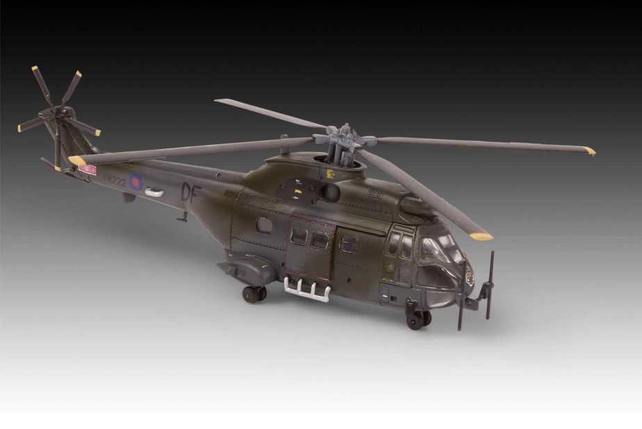 Plastic ModelKit vrtuľník 03746 – Westland Puma HC.1 (1:144)