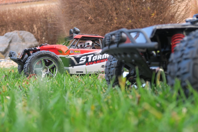 RC auto buggy Subotech, čierna