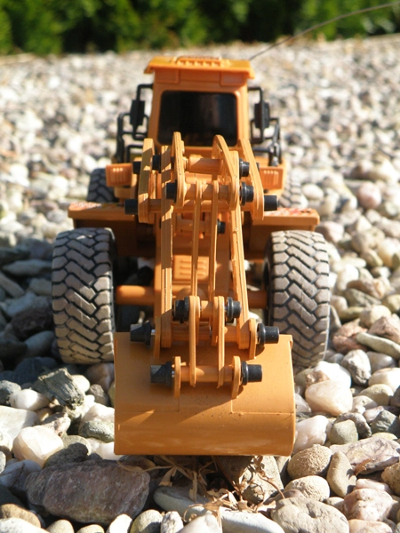 RC bagr SUPER TRUCK NO.3368-1 1:32