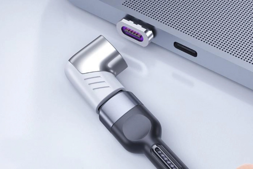 120 W magnetický nabíjací adaptér USB-C na smartfóny/tablety