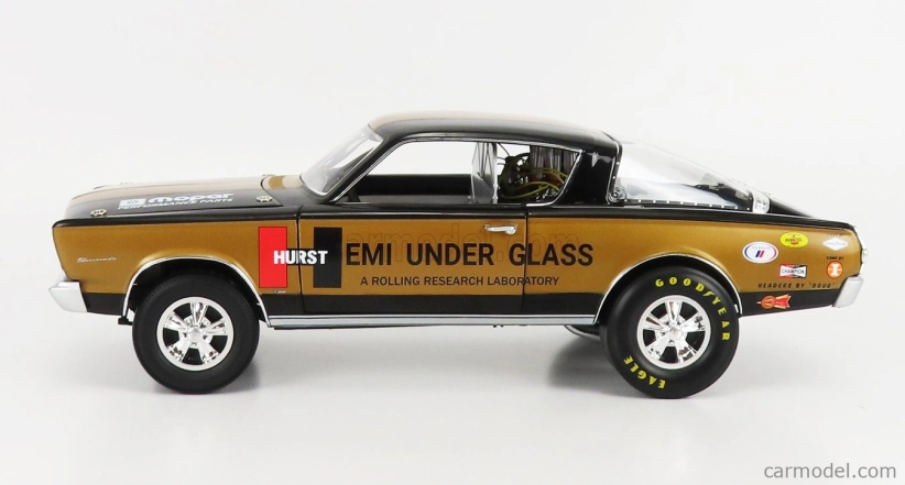 Highway61 Plymouth Barracuda Hemi Under Glass N 0 Coupe 1966 1:18 Black
