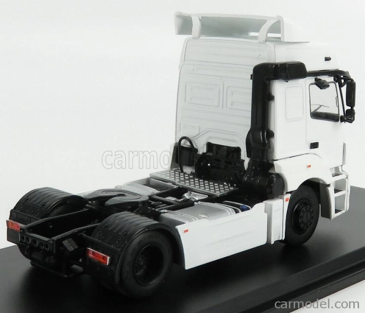 Modely v mierke Štart Kamaz 5490 Tractor Truck 2-assi 2018 1:43 White