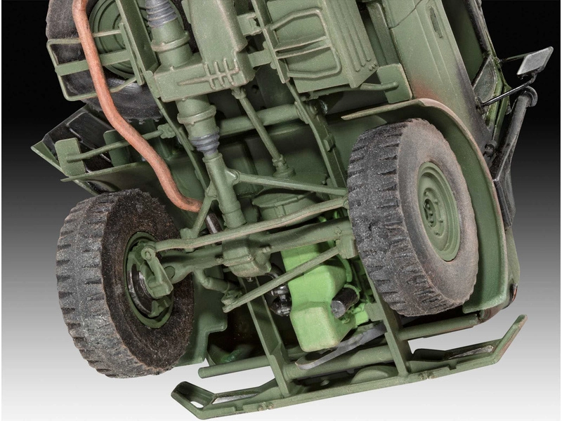 Revell Mercedes-Benz Unimog 2T milgl (1:35)
