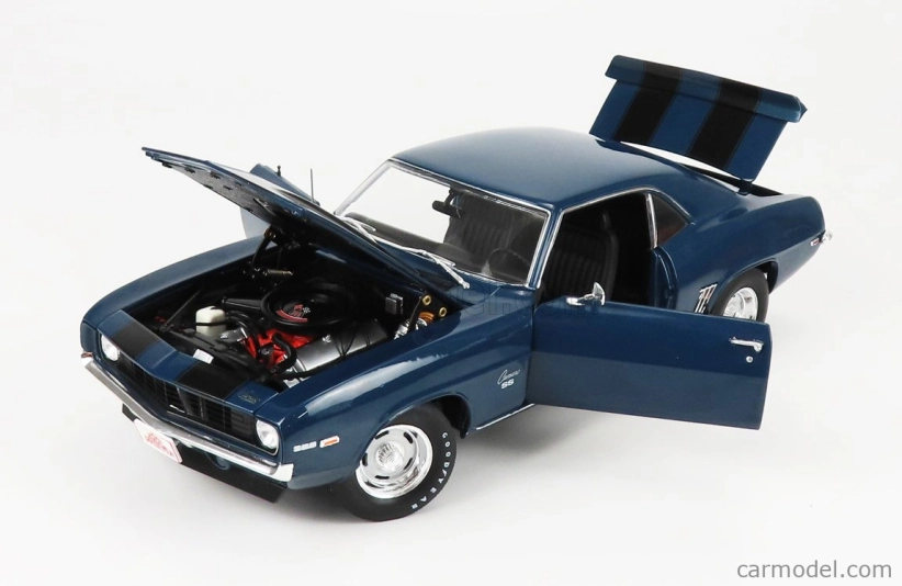 Highway61 Chevrolet Camaro Ss Coupe 1969 - The Improvement 1991-1999 1:18 Modrá čierna