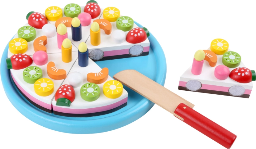 Malá noha Drevená narodeninová torta