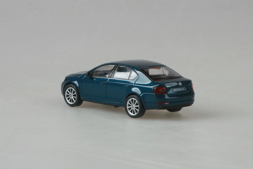 Abrex Škoda Octavia III (2012) 1:43 – modrá láva metalíza