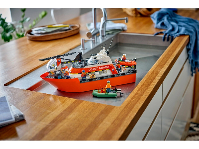 LEGO City - Záchranný čln pobrežnej hliadky a vrtuľník