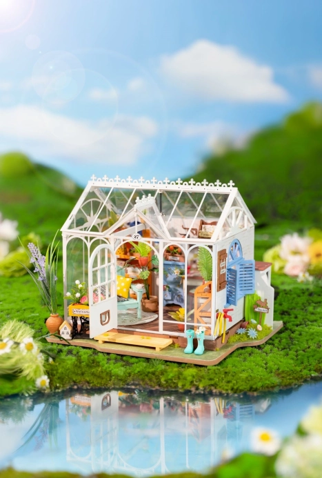 RoboTime 3D dřevěná skládačka Miniatura domečku Vysněný zahradní dům - poškozený obal