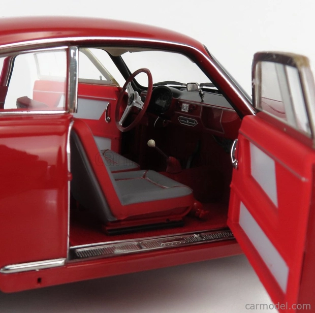 Kyosho Alfa romeo Giulietta Sprint - Veloce - 1956 - Cerchi In Lega E Finestrini Plexi okná 1:18 Alfa Red