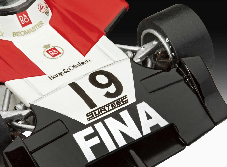 Plastic ModelKit auto 07739 - Surtees TS16/03 (1:32)