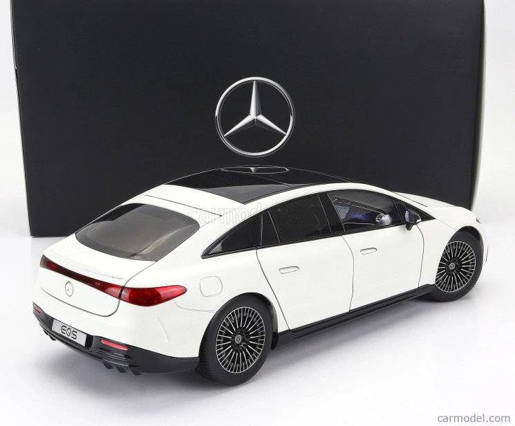 Nzg Mercedes benz Eqs (v297) 2022 1:18 Opalit Bílý Světlý