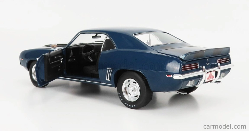 Highway61 Chevrolet Camaro Ss Coupe 1969 - The Improvement 1991-1999 1:18 Modrá čierna