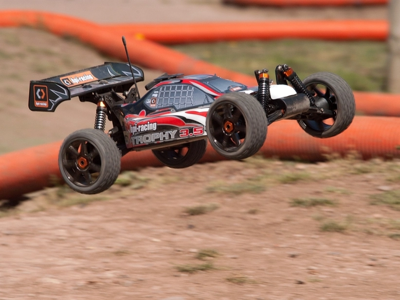 RC auto TROPHY 3,5 Buggy RTR s 2,4GHz RC soupravou