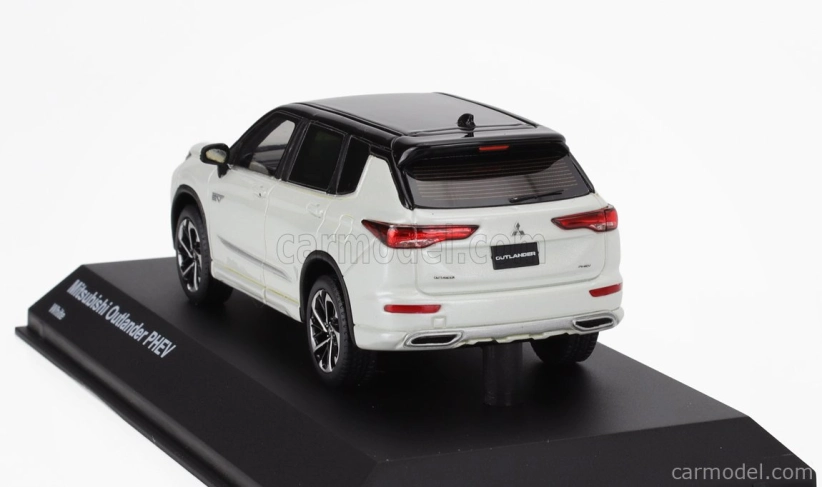 Kyosho Mitsubishi Outlander 2022 1:43 Biela