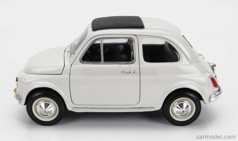 Bburago Fiat 500f Closed Roof 1965 1:16 biela