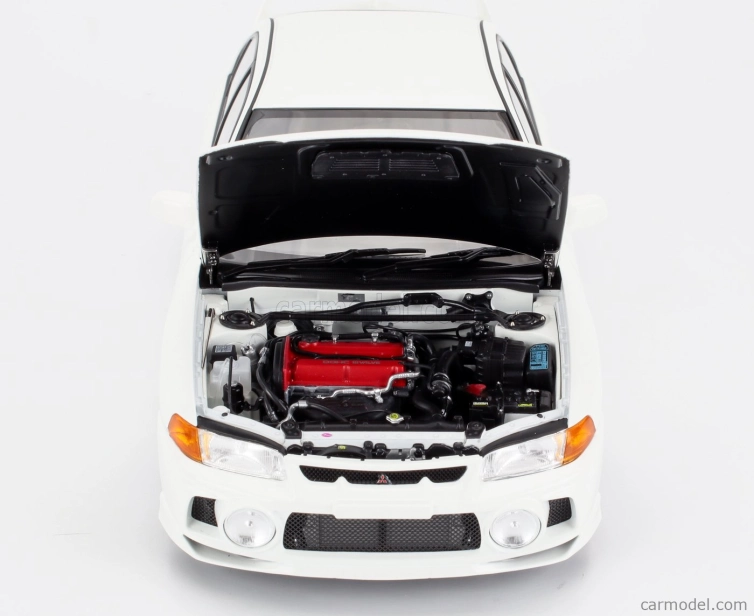 Motorhelix Mitsubishi Lancer Evo Iv s motorom a príslušenstvom 1999 1:18 Scotia White