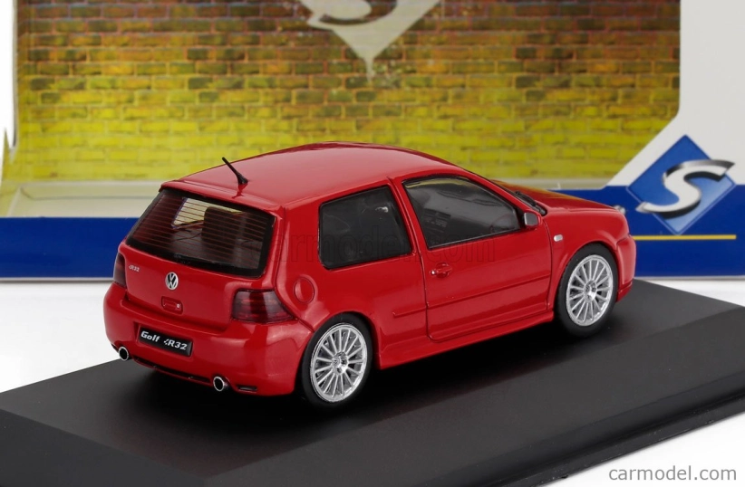 Solido Volkswagen Golf Iv R32 2003 1:43 Toronto Red