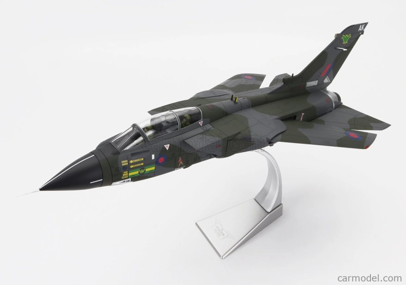 Corgi Panavia aircraft Gr.1 Tornado Military Airplane 1998 1:48 Vojenská Kamufláž