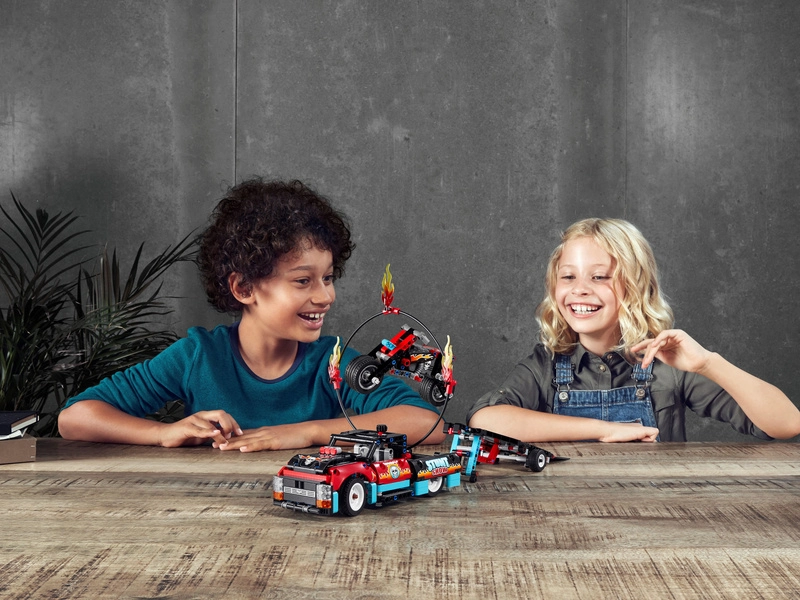 LEGO Technic - Kaskadérske vozidlá