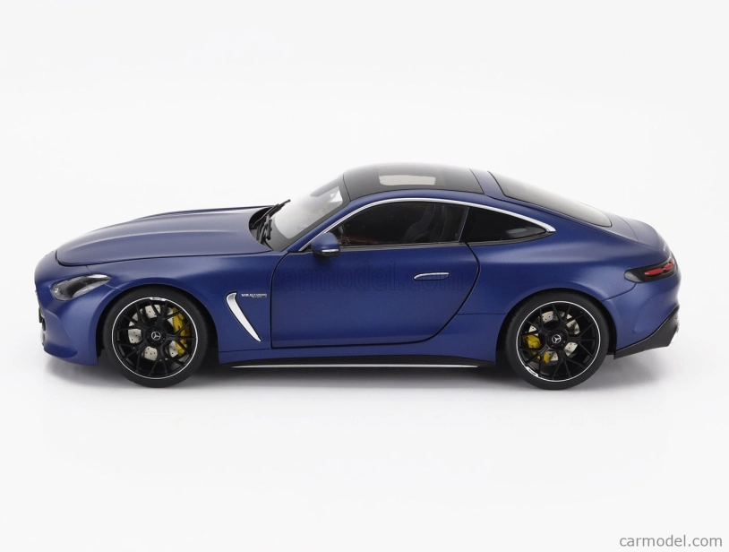 Nzg Mercedes benz Amg Gt63 (c192) 4-matic 2024 1:18 Spectral Blue