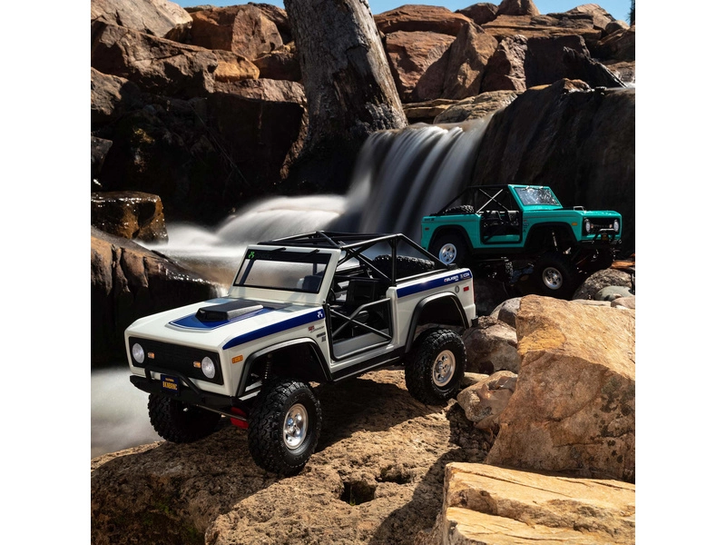Axial SCX10 III Early Ford Bronco 4WD 1:10 bílý