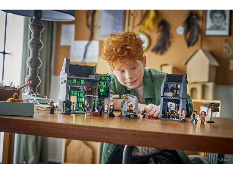 LEGO Harry Potter - Kouzelnické obchody v Obrtlé ulici