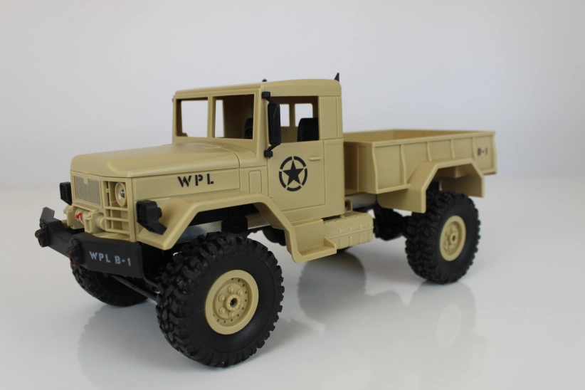 RC auto Military Truck, piesková