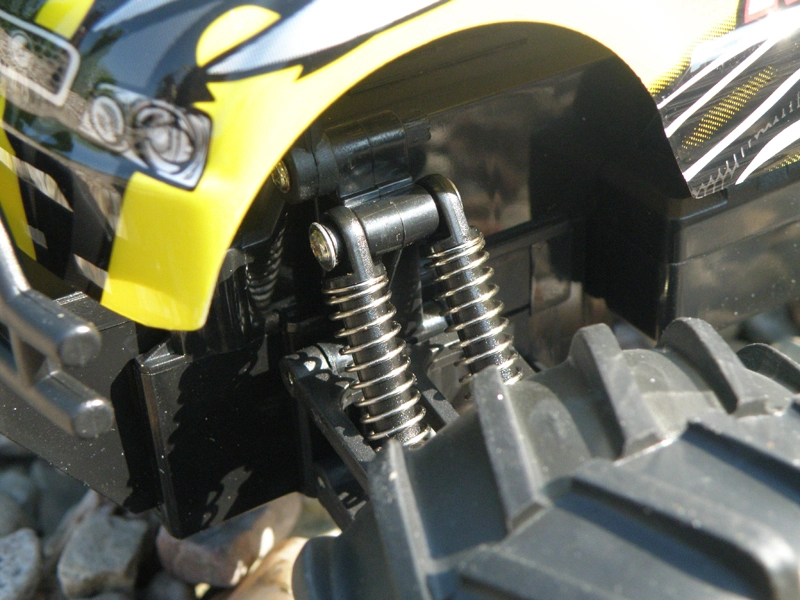 RC OFF-ROAD MAX-R 1:14, žltá
