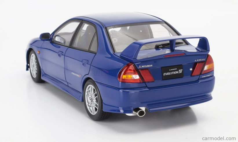 Motorhelix Mitsubishi Lancer Evo Iv s motorom a príslušenstvom 1999 1:18 modrá