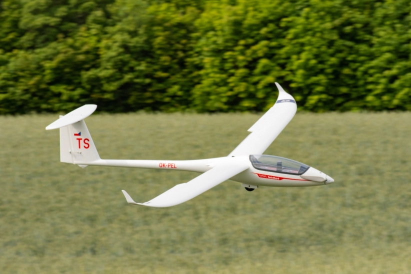 RC letadlo KAVAN 304TS TwinShark 2700mm - ARF
