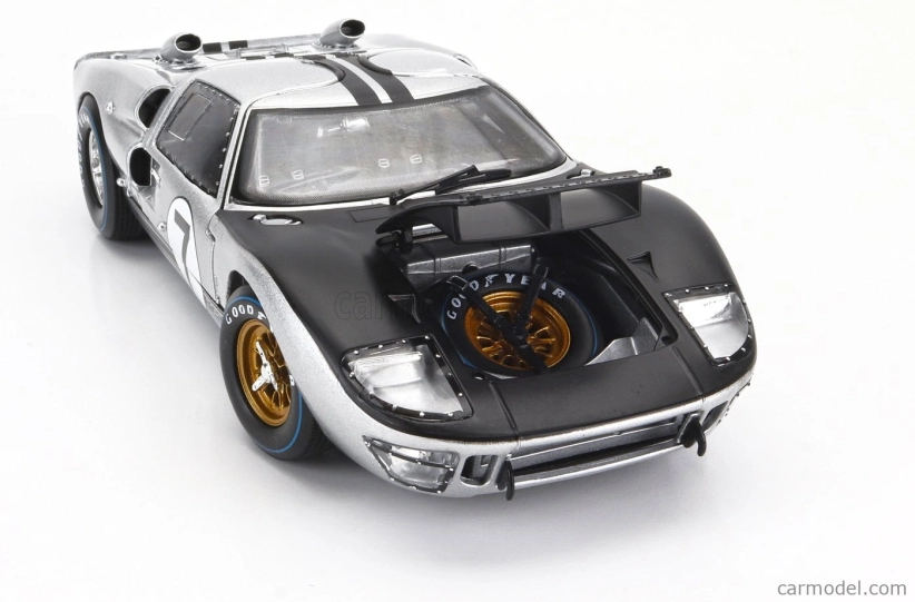 Shelby-collectibles Ford usa Gt40 Mkii 7.0l V8 Team Alan Mann Racing Ltd. N 7 24h Le Mans 1966 G.hill - B.muir 1:18 Silver Black