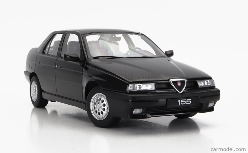 Triple9 Alfa romeo 155 1996 čierny interiér 1:18 Black Nero