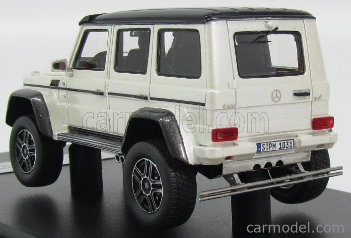 Glm-models Mercedes benz G-class G500 4x4 2015 1:43 Bílá