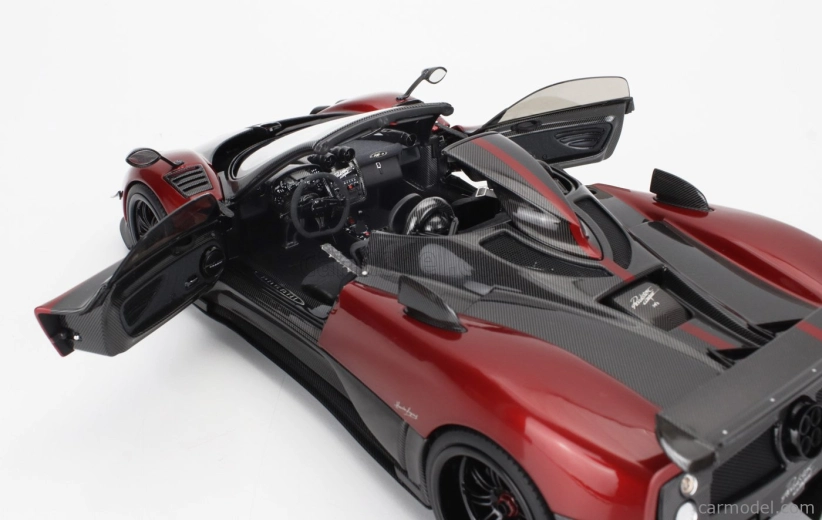 Almost-real Pagani Zonda 5 Cinque Roadster 2009 1:18 Červený Černý Uhlík
