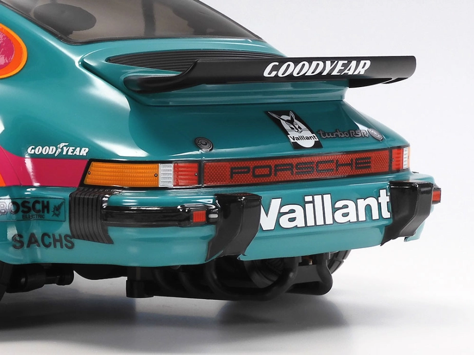 RC auto Tamiya Porsche 934 (1976) 50th Anniversary
